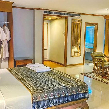 K Park Grand Hotel Sha Plus Certified Сурат-Тхані Екстер'єр фото