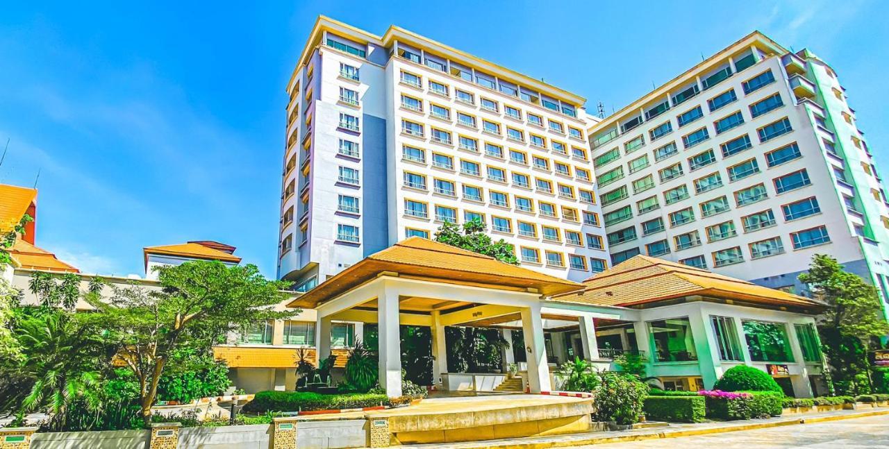K Park Grand Hotel Sha Plus Certified Сурат-Тхані Екстер'єр фото
