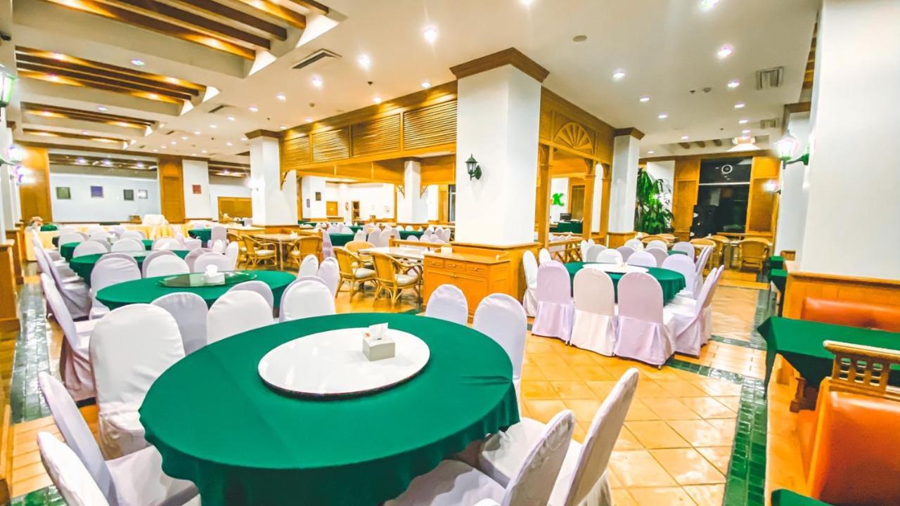 K Park Grand Hotel Sha Plus Certified Сурат-Тхані Екстер'єр фото