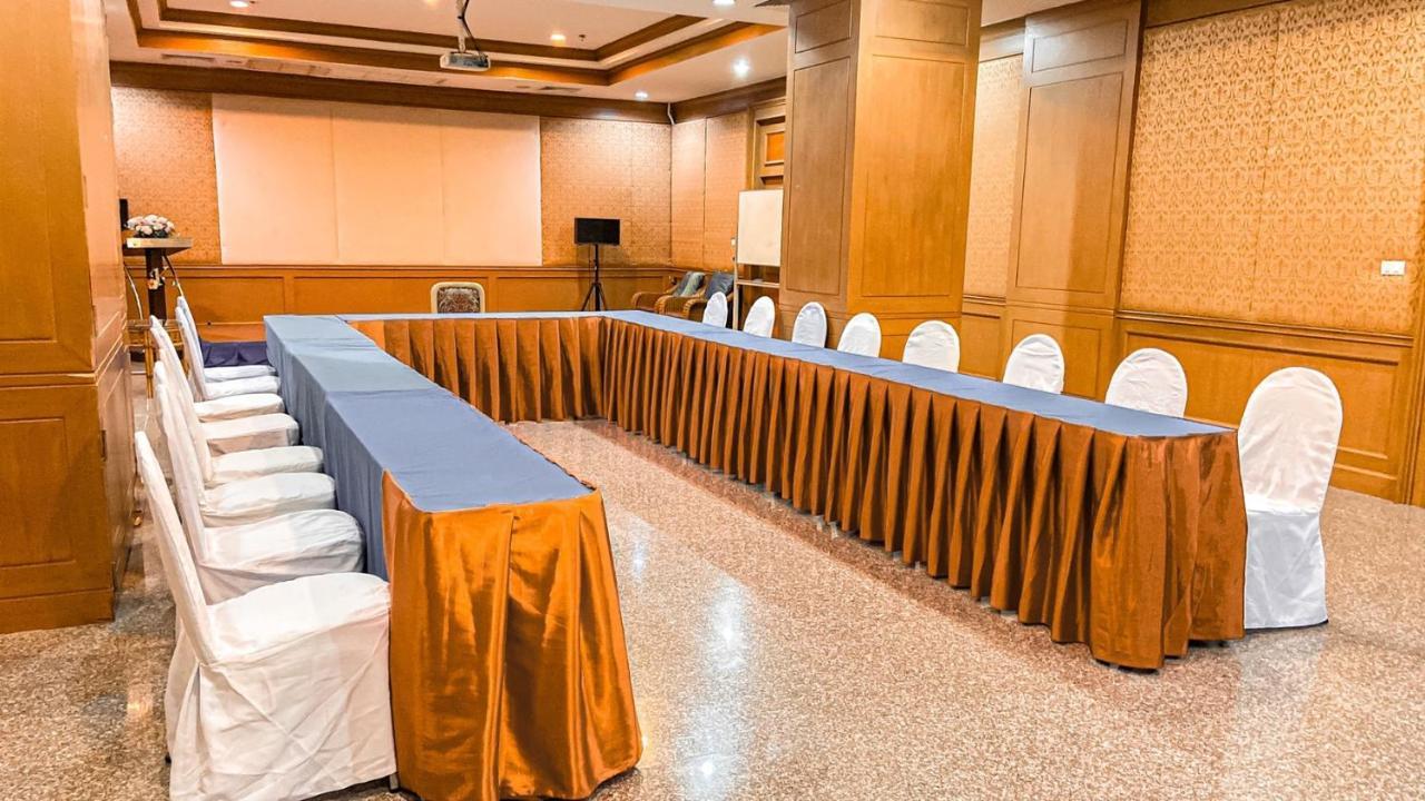 K Park Grand Hotel Sha Plus Certified Сурат-Тхані Екстер'єр фото