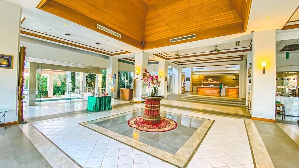 K Park Grand Hotel Sha Plus Certified Сурат-Тхані Екстер'єр фото